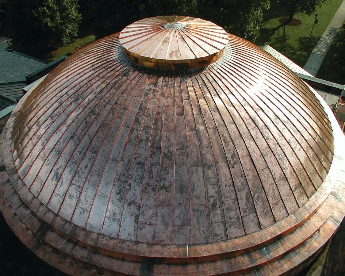 Craftsman Roofing crew installing a new roof in Pinewood Place